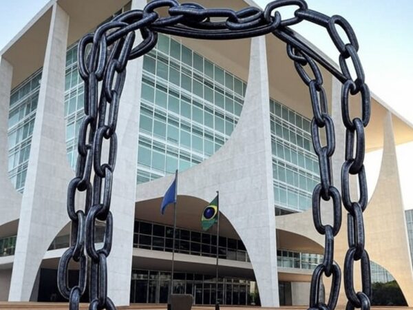 Edifício do TJDFT em Brasília simbolizando rede de proteção a vítimas de violência doméstica.