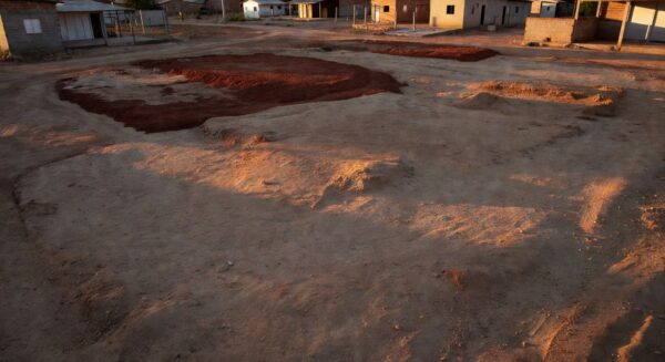 Bairro residencial em Vicente Pires com casas e terrenos afetados por edital da Terracap